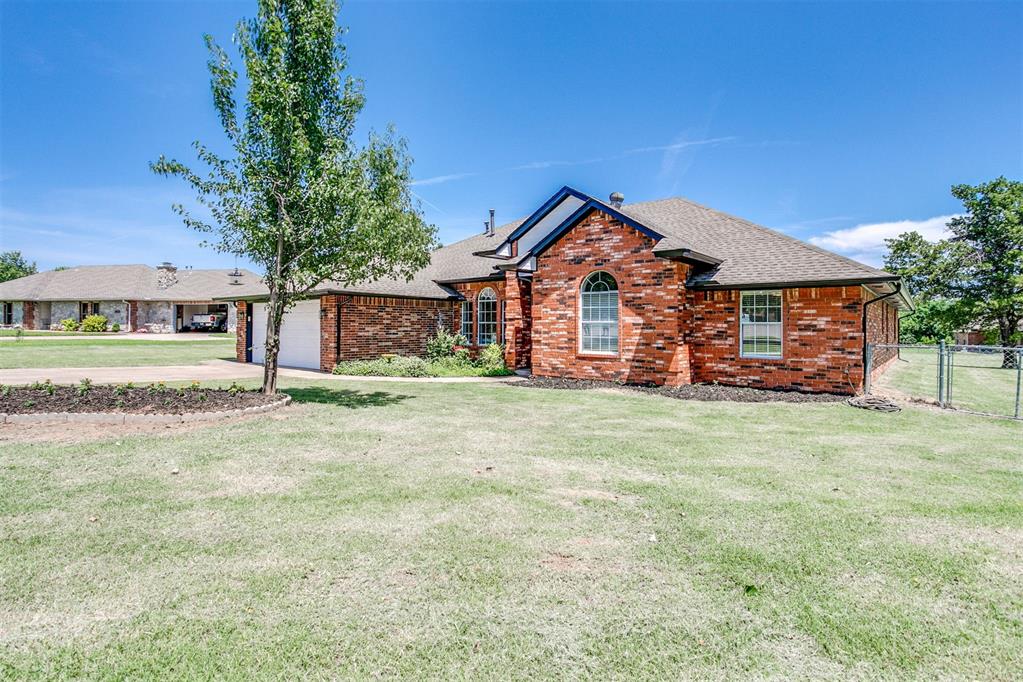 19418 Robert Clark Circle