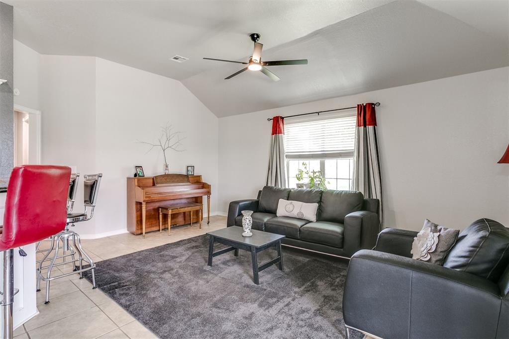 19418 Robert Clark Circle