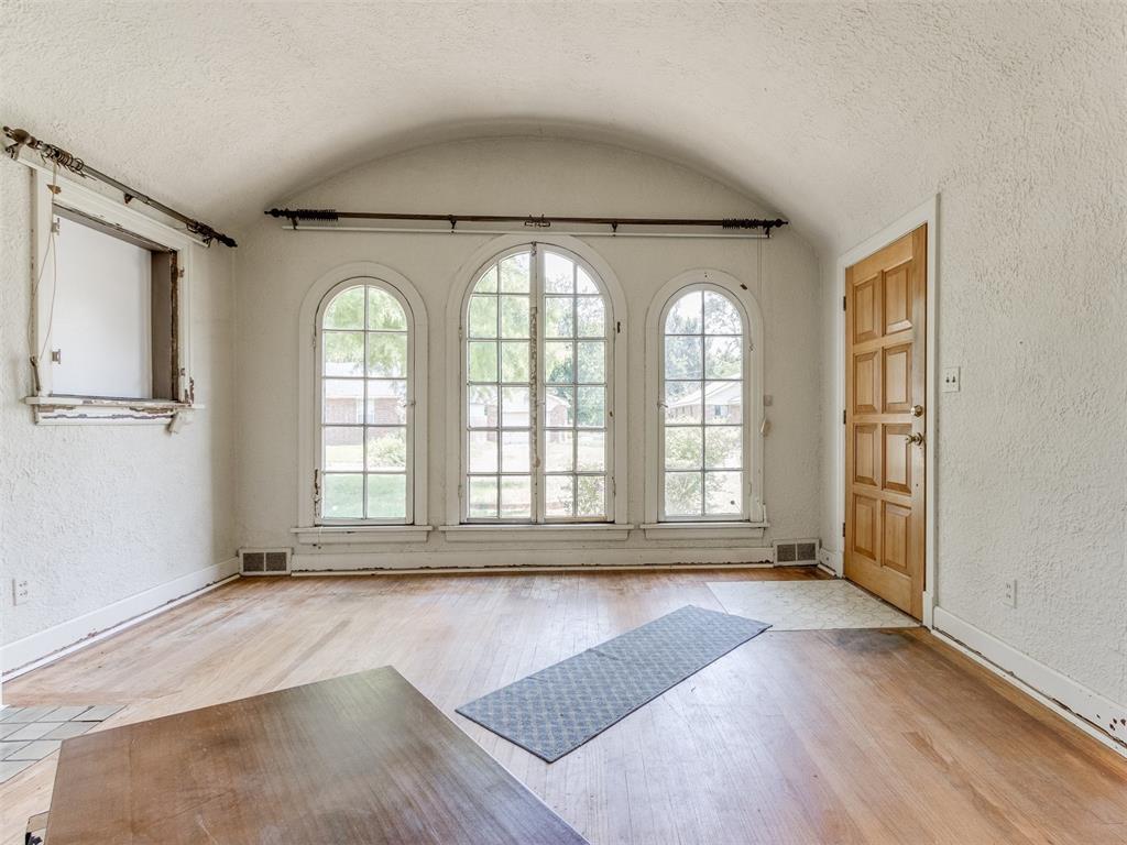 718 N Pottenger Avenue