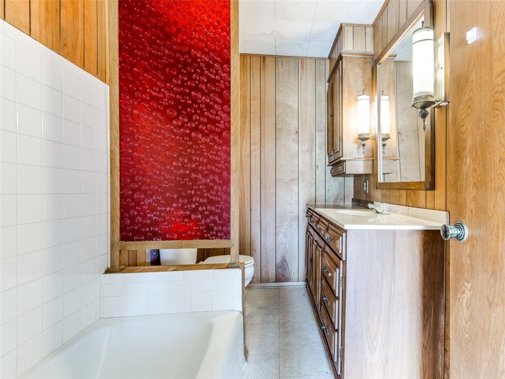 718 N Pottenger Avenue