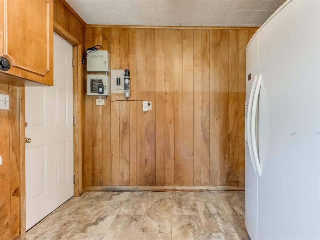 718 N Pottenger Avenue