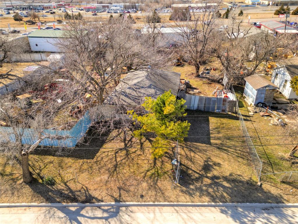 2837 Hillcrest Avenue