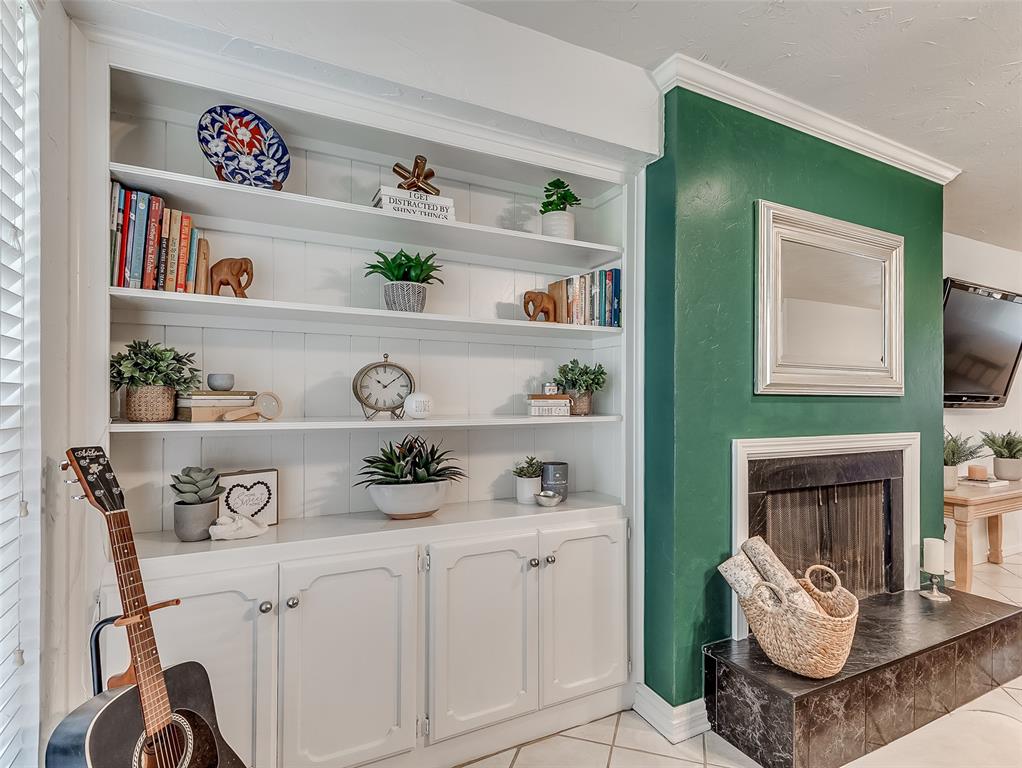 2916 Rosewood Lane Unit: 2916