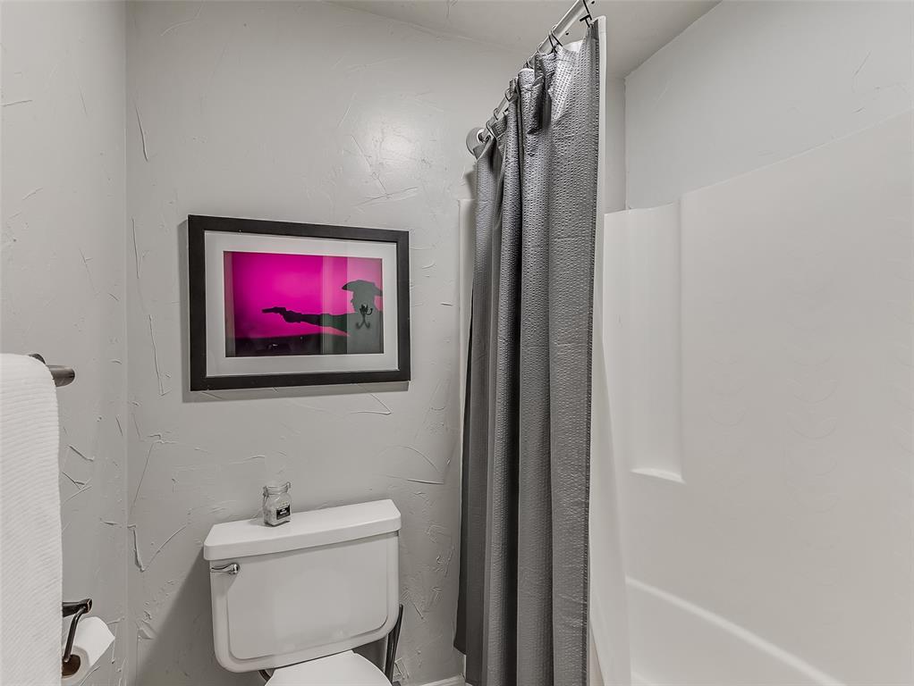 2916 Rosewood Lane Unit: 2916