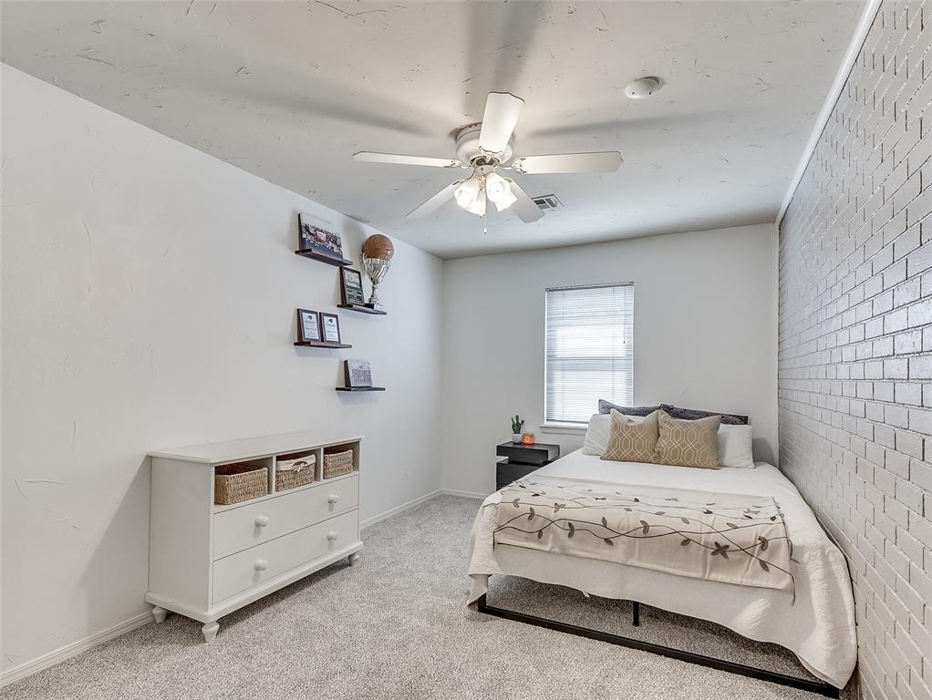 2916 Rosewood Lane Unit: 2916