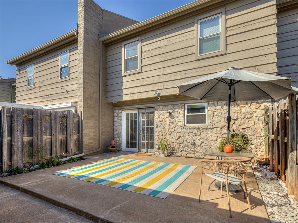 2916 Rosewood Lane Unit: 2916