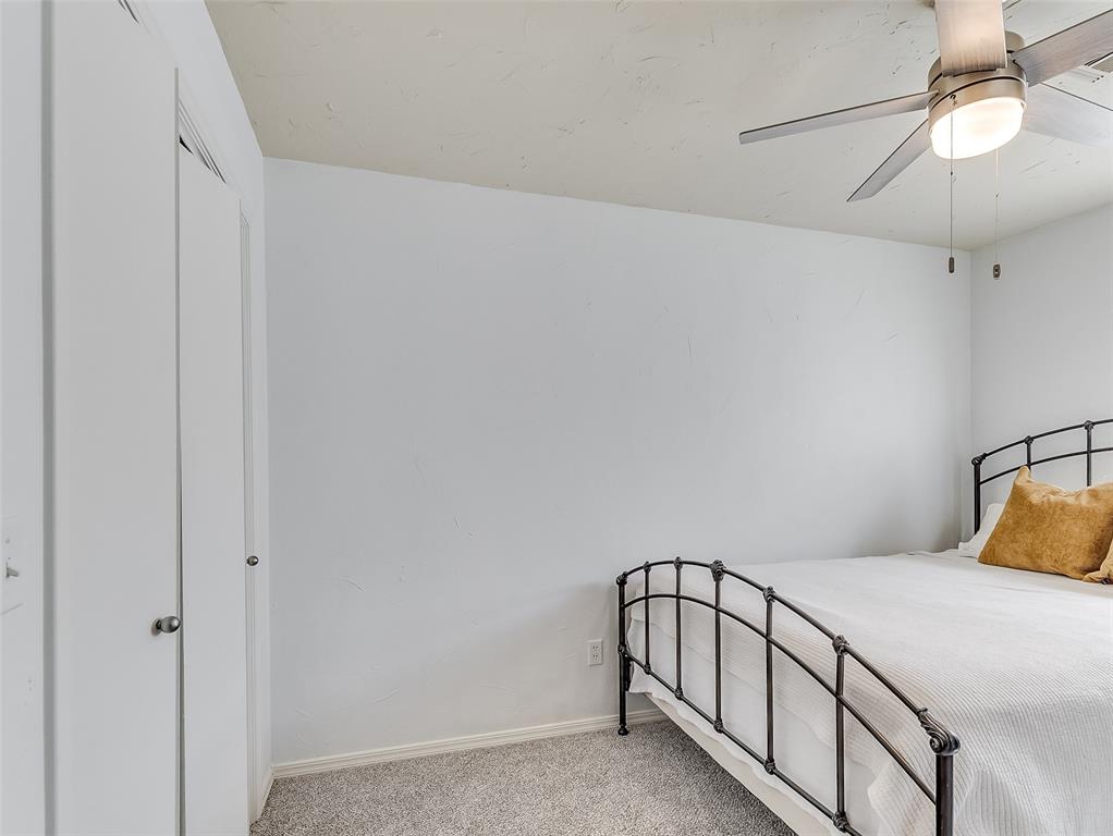 2916 Rosewood Lane Unit: 2916