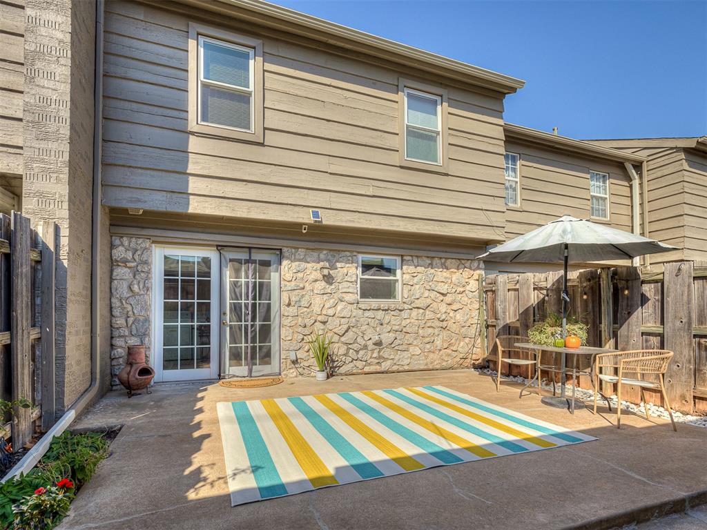 2916 Rosewood Lane Unit: 2916