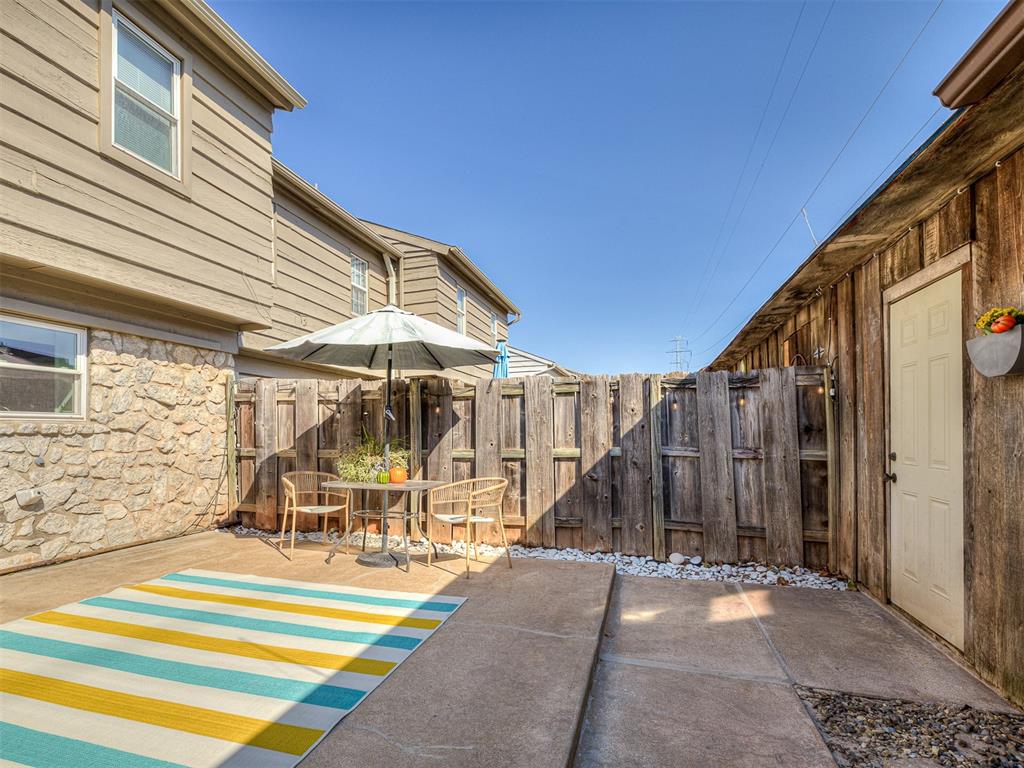 2916 Rosewood Lane Unit: 2916