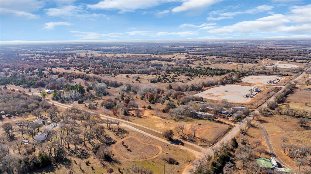 2504 County Street 2976