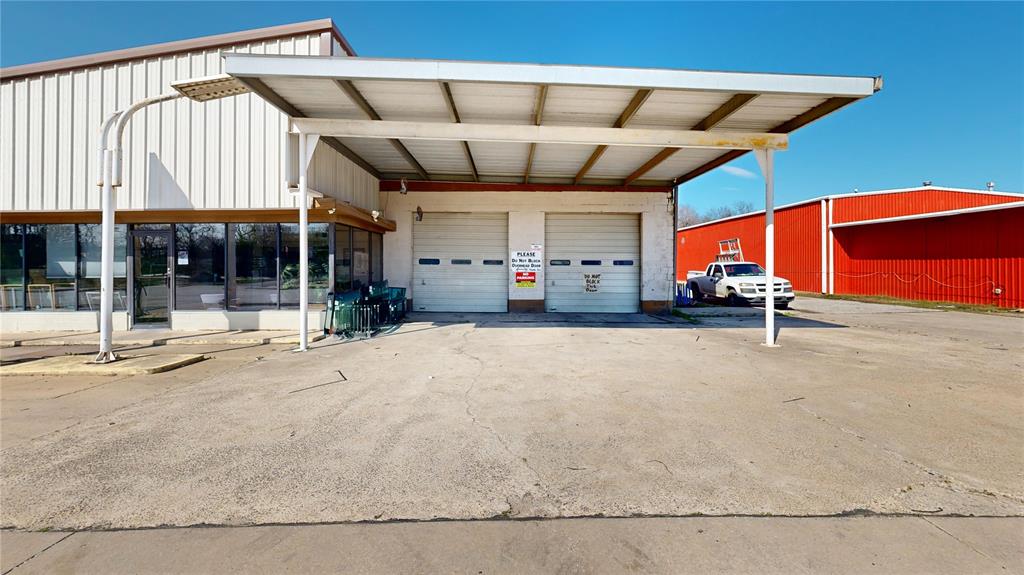 203 Sam Noble Parkway