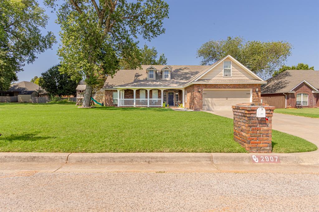 2907 Blue Stem Court