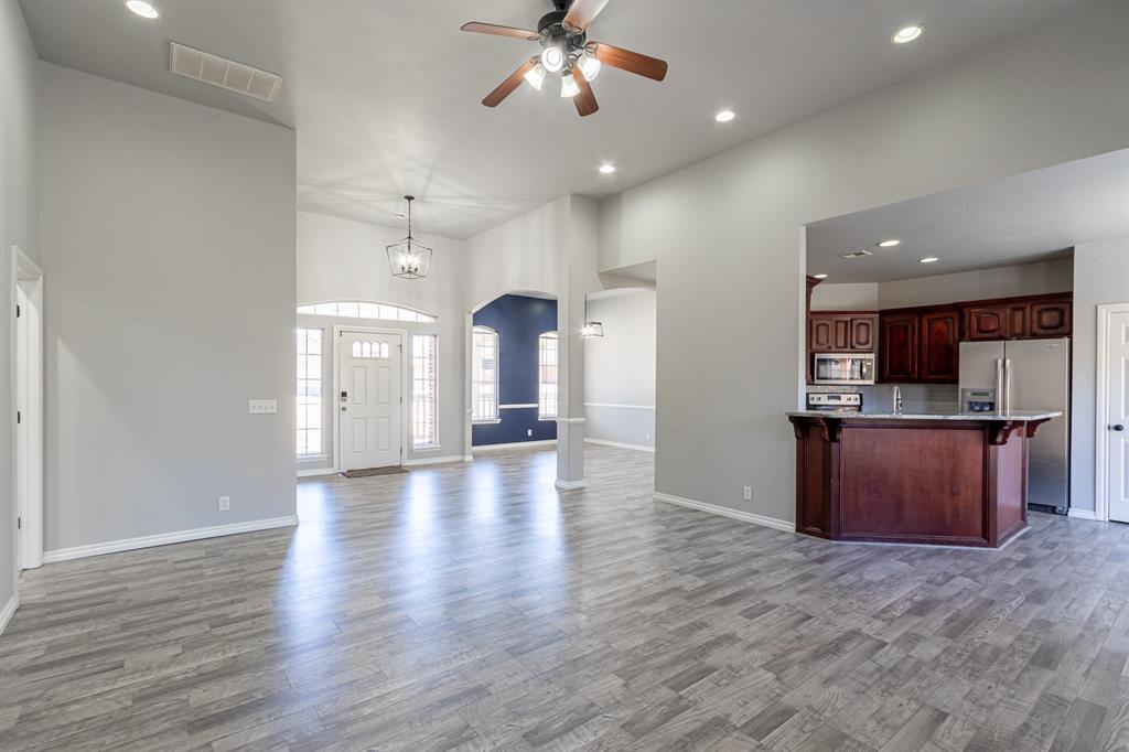 2907 Blue Stem Court