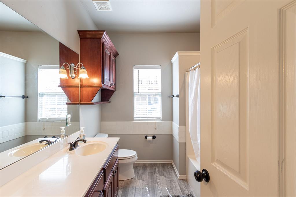 2907 Blue Stem Court