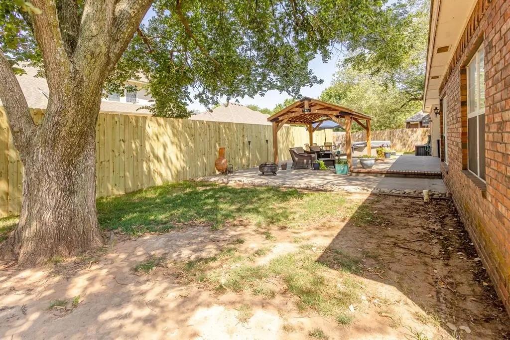 2907 Blue Stem Court