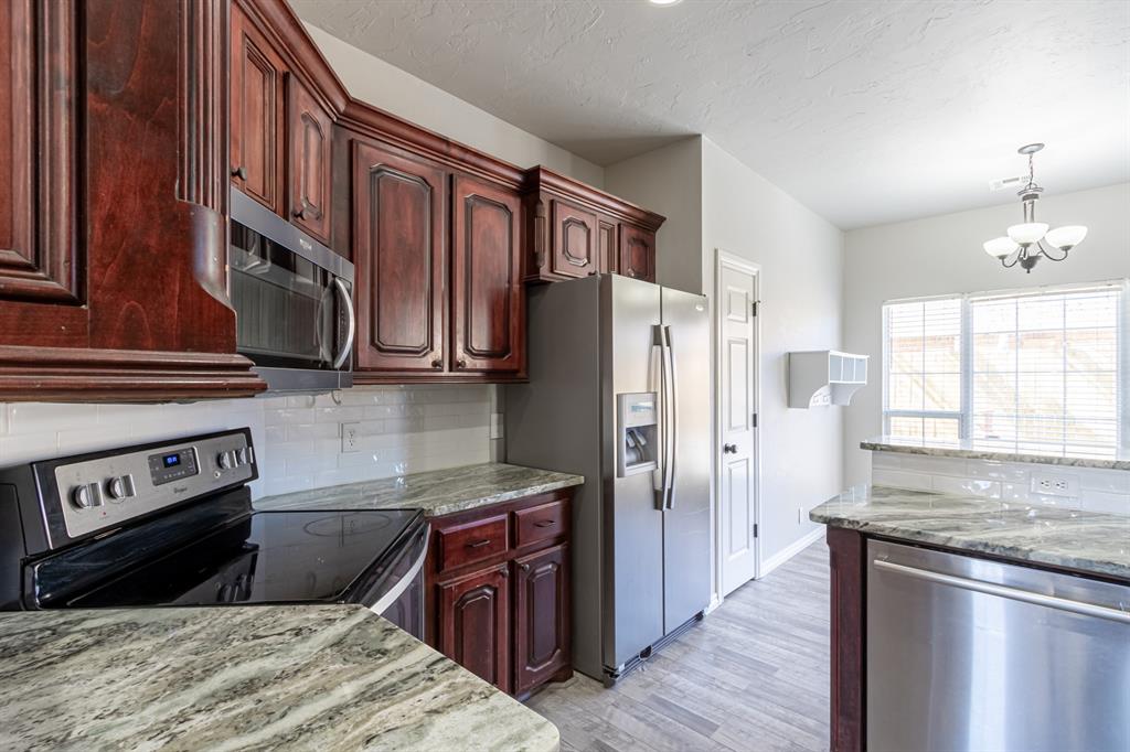 2907 Blue Stem Court
