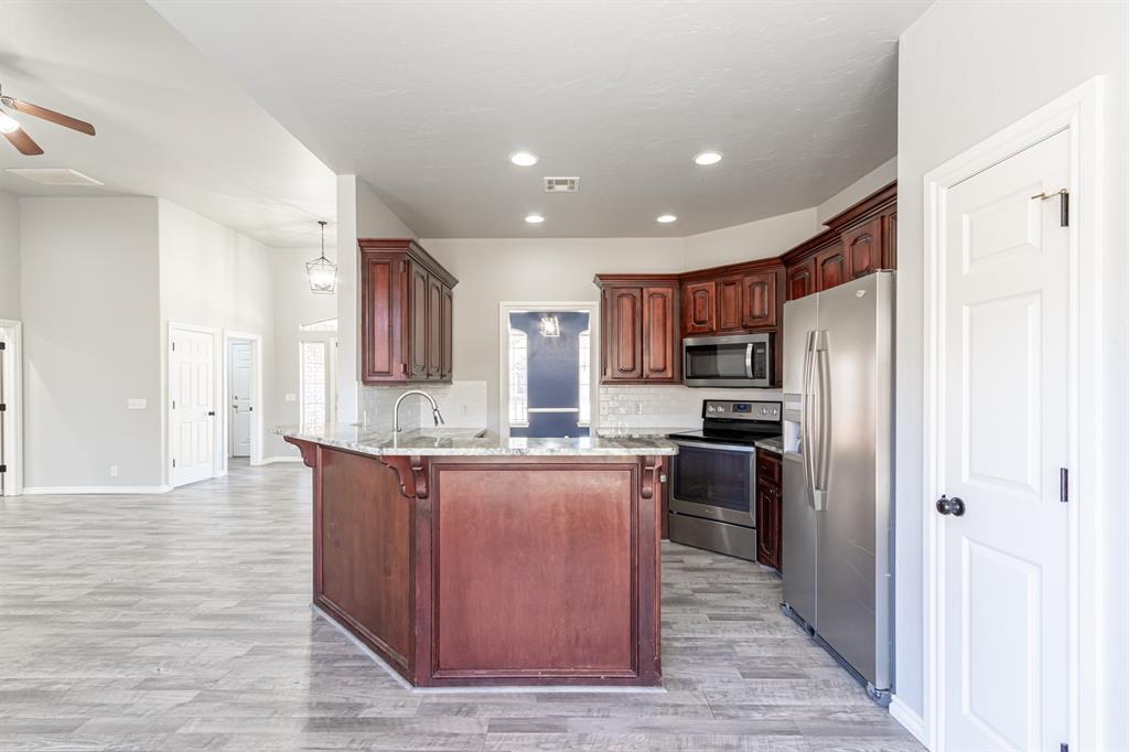2907 Blue Stem Court