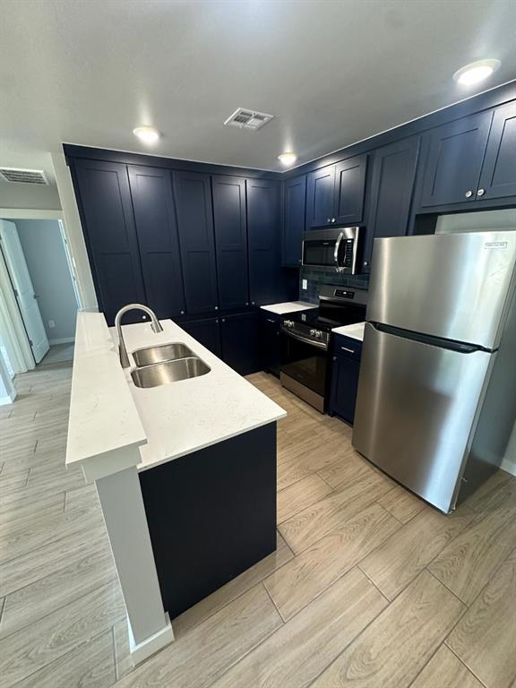 1320 E Margaret Street