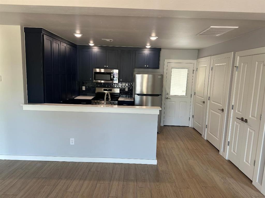 1320 E Margaret Street