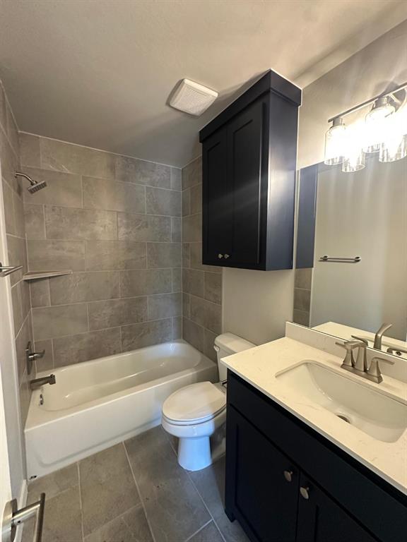 1320 E Margaret Street