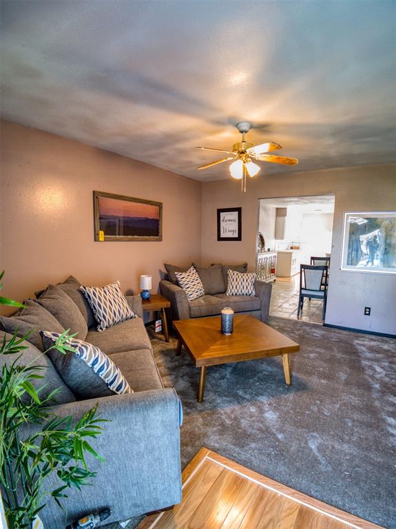 1405 W Duncan Avenue