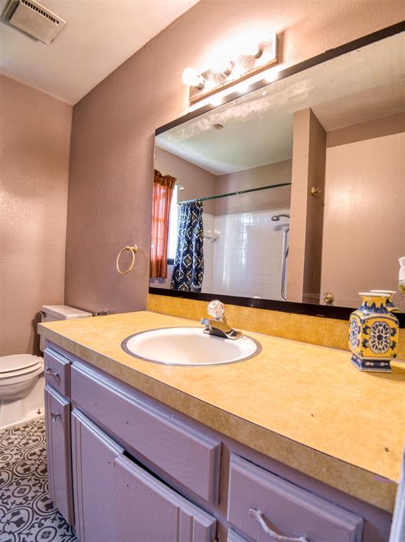 1405 W Duncan Avenue