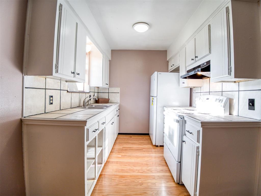 1405 W Duncan Avenue