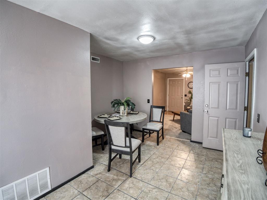 1405 W Duncan Avenue