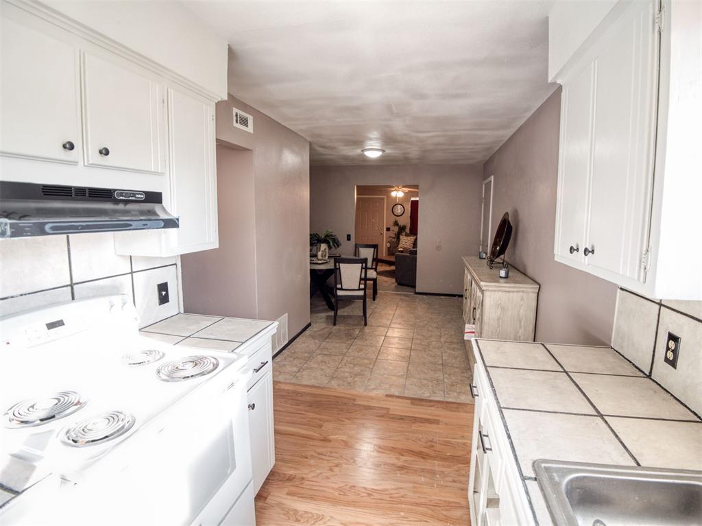 1405 W Duncan Avenue