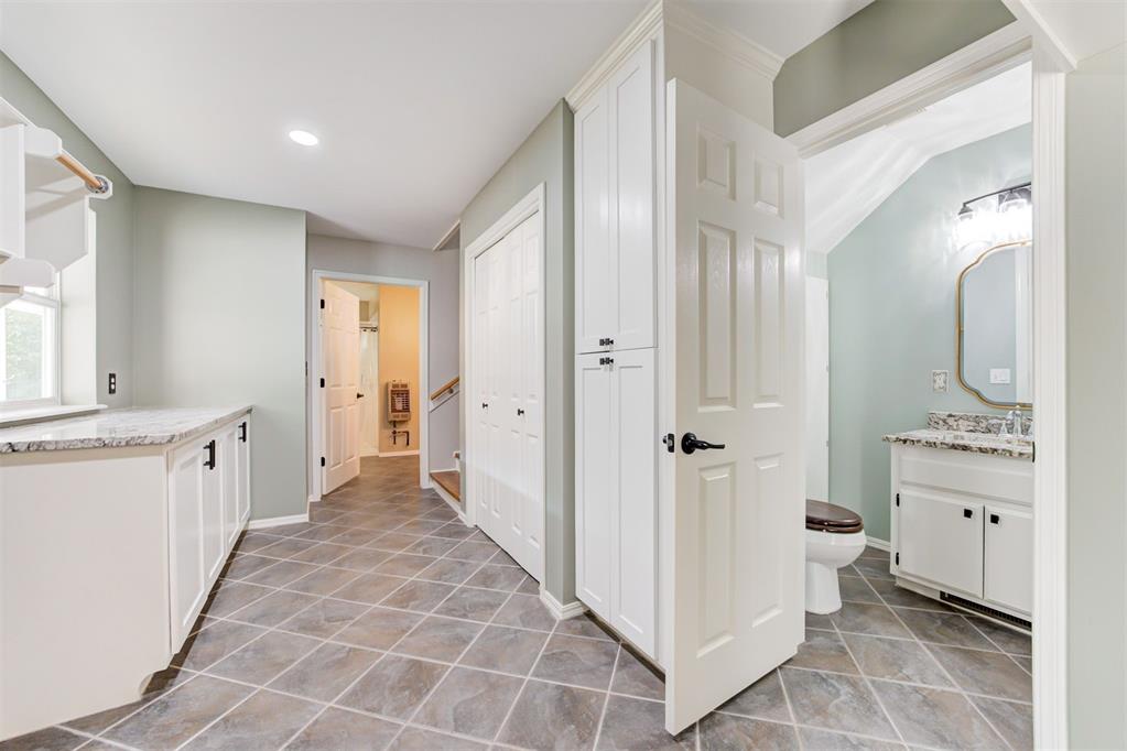 32292 Rattlesnake Hill Road