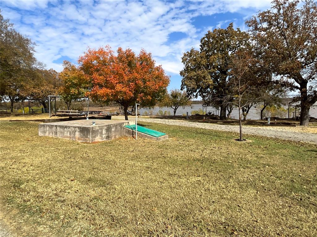 10927 Haleys Resort Drive