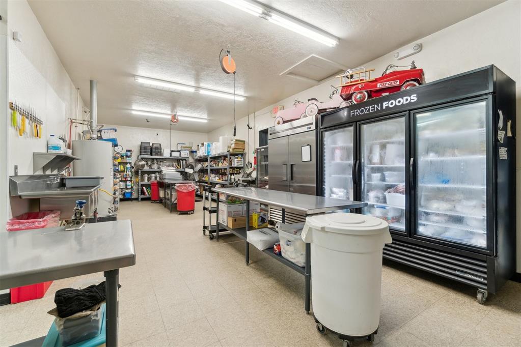 2406 Weedn Boulevard