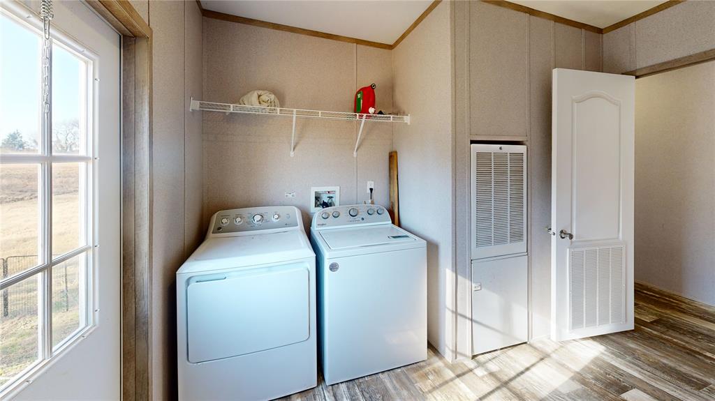 31 Greenbriar Avenue