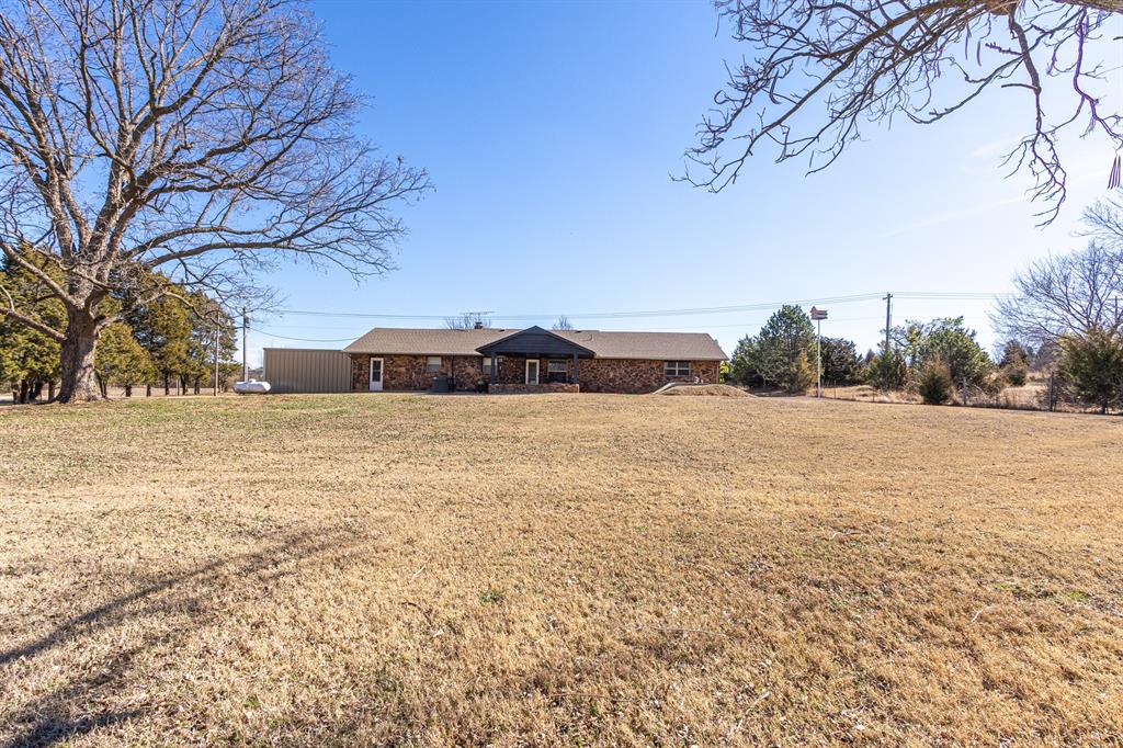 17667 Blanton View Avenue