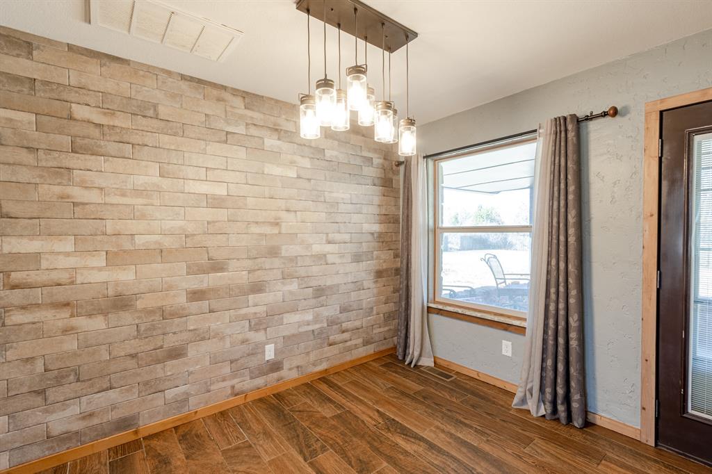 17667 Blanton View Avenue