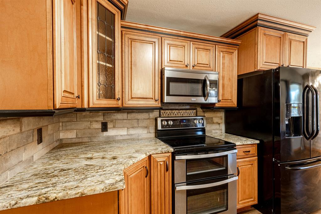 17667 Blanton View Avenue