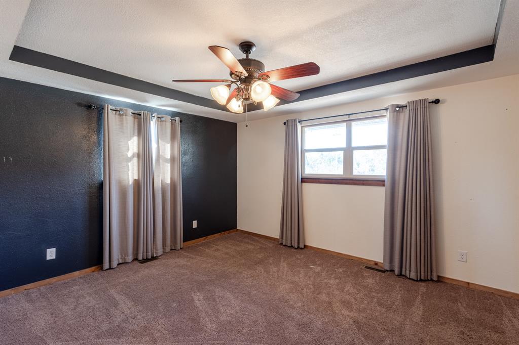 17667 Blanton View Avenue