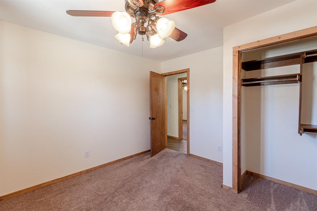 17667 Blanton View Avenue