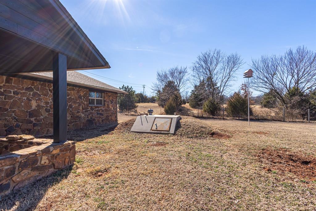 17667 Blanton View Avenue