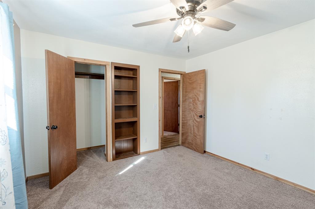 17667 Blanton View Avenue