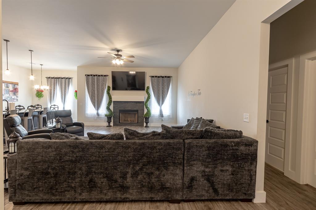 1208 Layla Lane