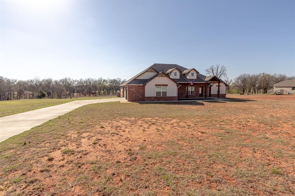 1208 Layla Lane