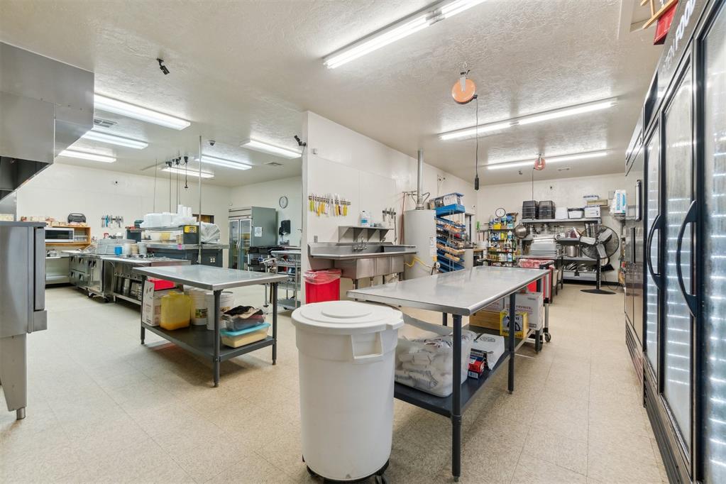 2406 Weedn Boulevard