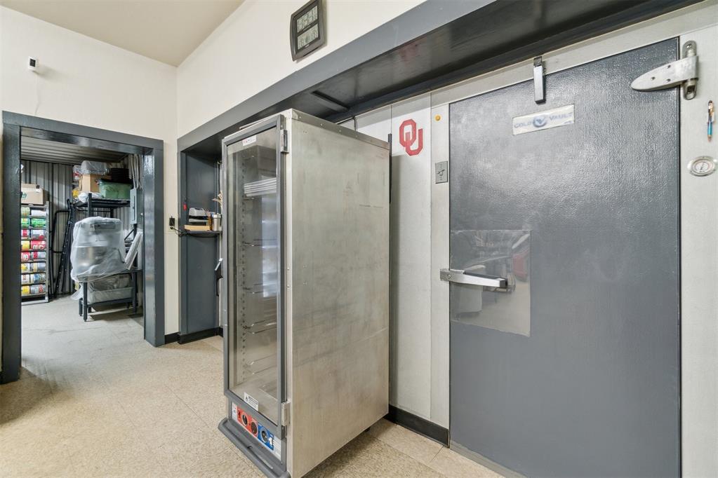 2406 Weedn Boulevard