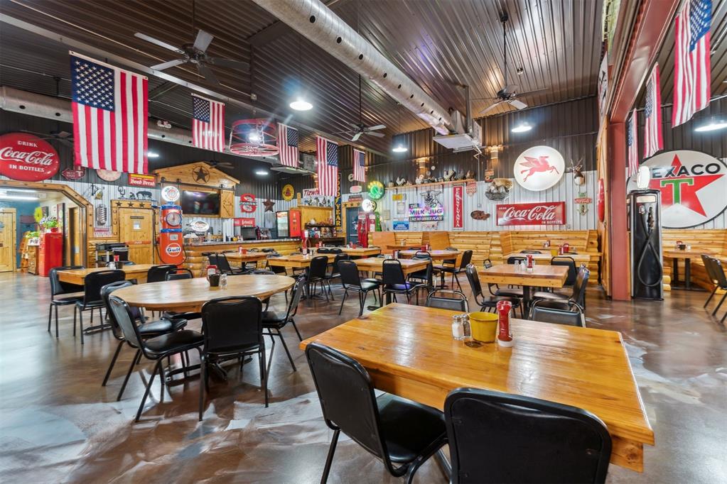 2406 Weedn Boulevard