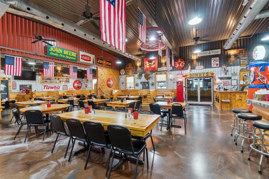 2406 Weedn Boulevard