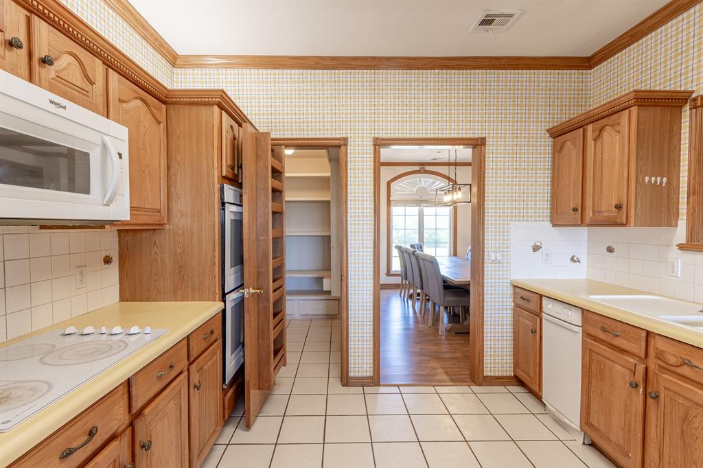 420 Living Springs Trail
