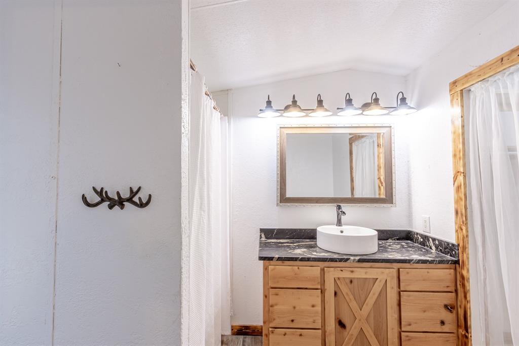 3099 Toad Hollow Trail
