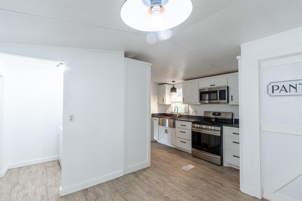 3099 Toad Hollow Trail