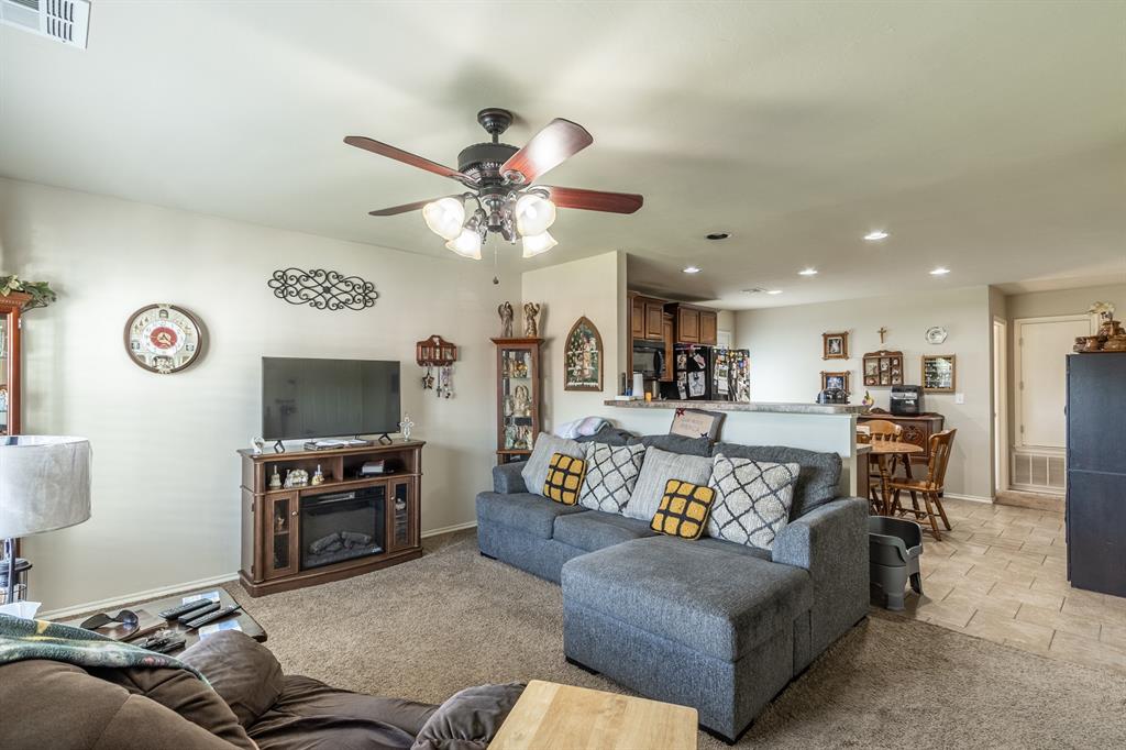 831 Monarch Way